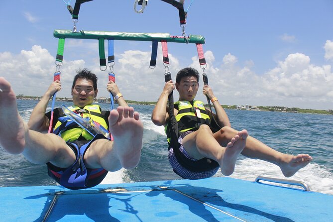 2 in 1 Parasailing and Jet Sky Tour in Cancun - Fees, tips, and on-site add-ons: how to avoid the surprise spiral