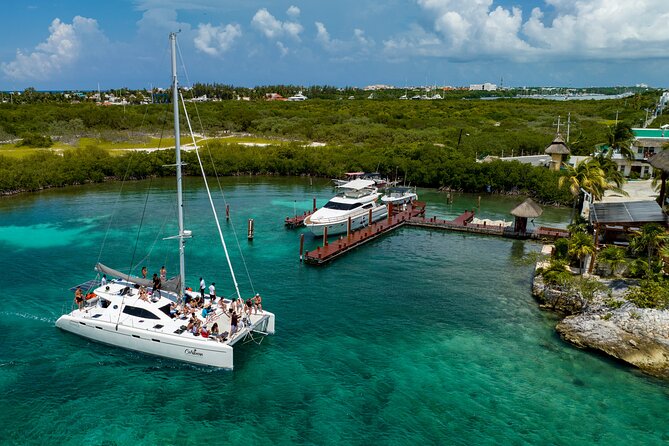 All Inclusive Isla Mujeres Catamaran - Beach club time on Isla Mujeres: buffet, open bar, and optional extras