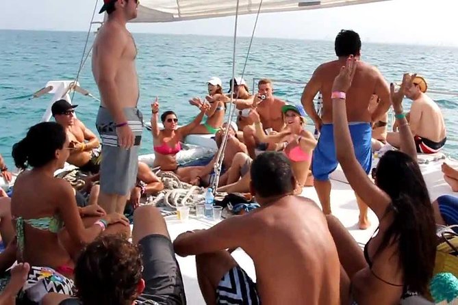 Cancun Adults Only Party Cruise to Isla Mujeres with Open Bar - Isla Mujeres Downtown Free Time: Shopping and Photos Without a Script