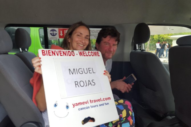 Cancun Airport Small-Group Transfer to Cancun Hotels - Round-trip option and the free shopping stop in Cancun or Playa del Carmen