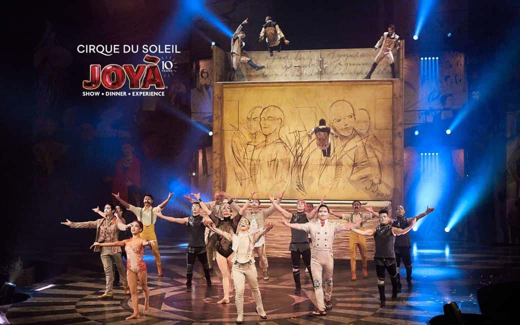 Cancún: Cirque du Soleil JOYÀ Show Ticket - The food and Champagne component: what’s included and how it changes the night