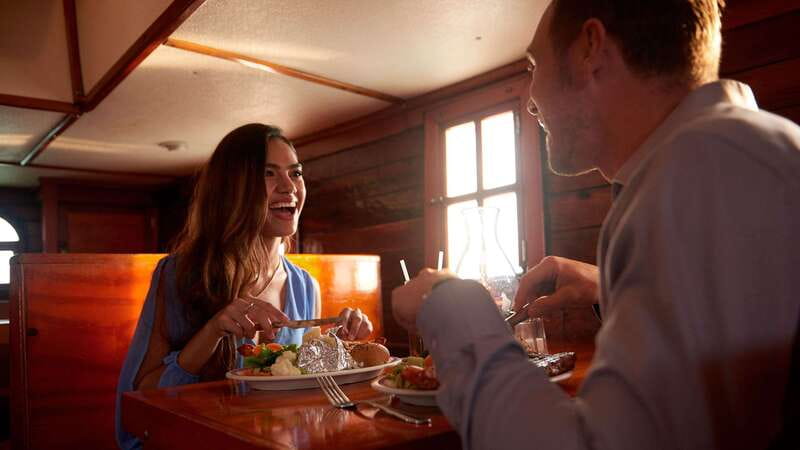 Cancun: Columbus The Romantic Dinner Cruise - Live saxophone: the music isn’t background noise
