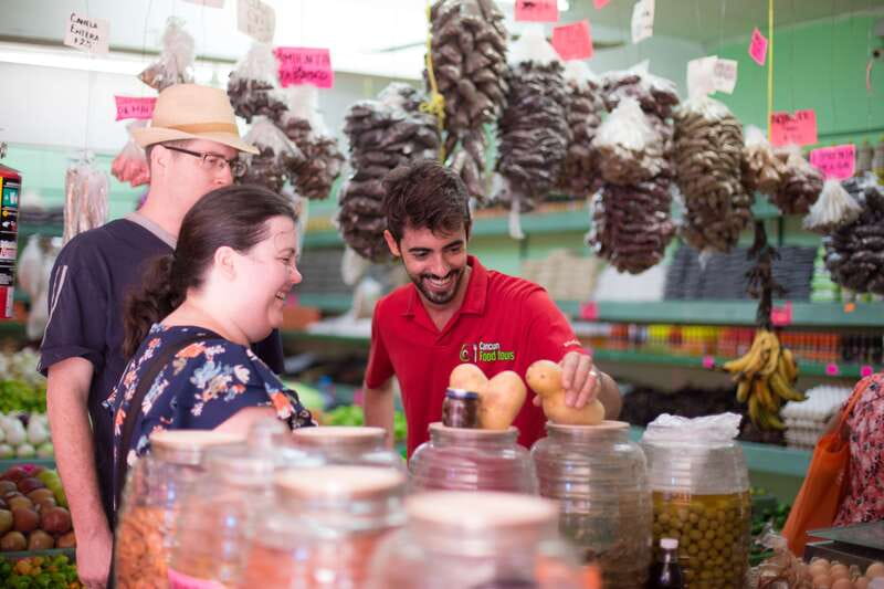 Cancún: Cooking Class and Optional Local Market Tour - Entering the Kitchen: Molcajete, Comal, and Clay Pots