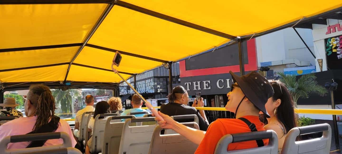 Cancun: Guided City Tour with Shopping by Double Decker Bus - Plaza La Fiesta tequila tasting: included sample, plus retail time