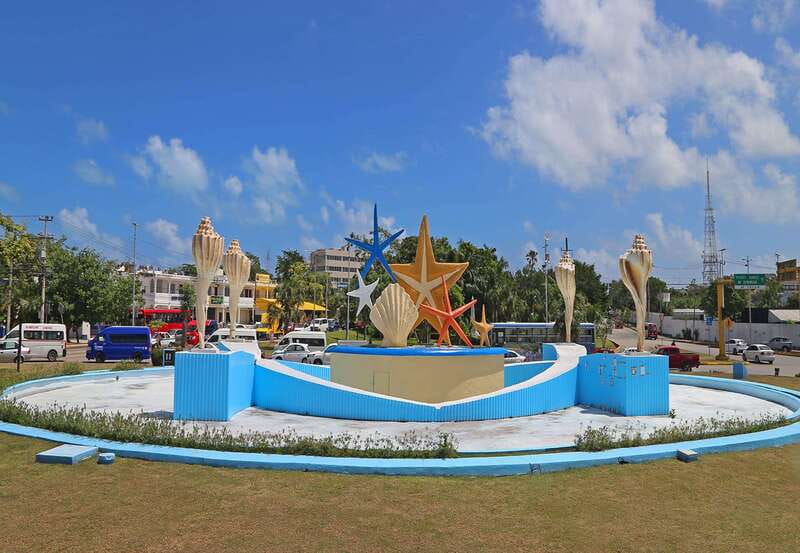 Cancun: Hop-On-Hop-Off Sightseeing Bus Tour - Where to board: the official red stop points (use km markers)