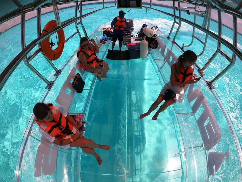 Cancún: Nichupté Lagoon Transparent Boat Tour with Drinks - Drinks on board: two beers, water, and a calmer pace