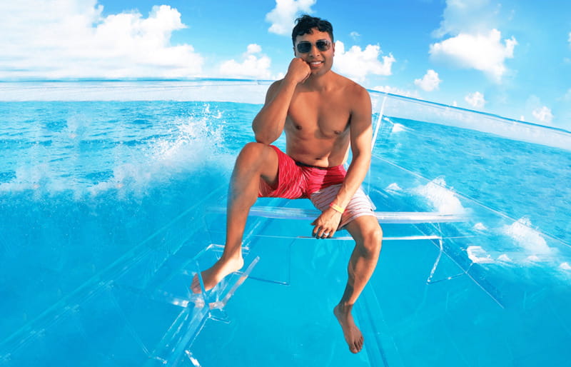 Cancún: Nichupté Lagoon Transparent Boat Tour with Drinks - Getting to Marina Kaybal: avoid the Temptation/Starbucks detour