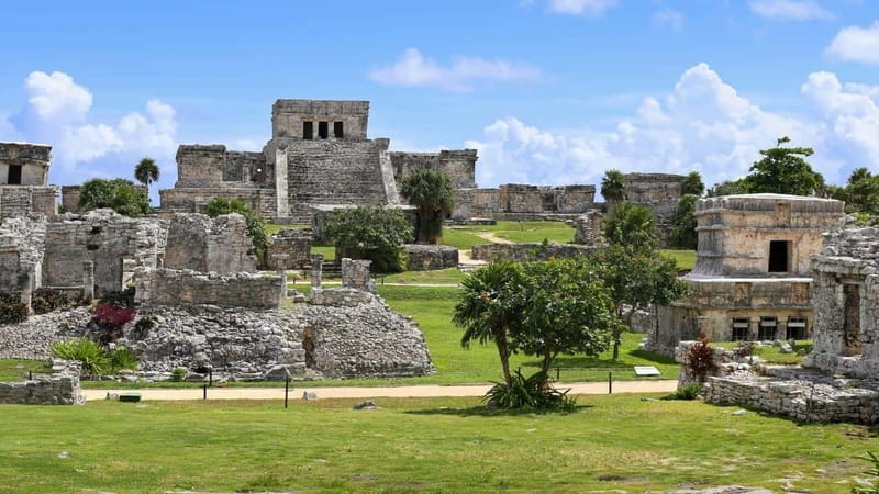 Cancun/Puerto Morelos: Tulum, Cenote & Playa del Carmen Trip - Morning at Tulum: Weather-Worn Temples With a Live Commentary