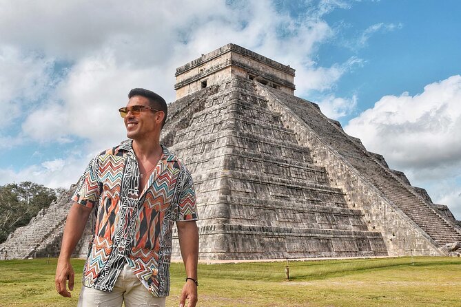 Chichén Itzá, Cenote Suytún, and Cenote Ikkil Guided Tour - The Mayan culture stop and buffet lunch: where the day can feel commercial