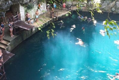 Chichen Itza Classic + Cenote + Valladolid from Playa del Carmen - El Castillo at Chichen Itza: how to use your 2 hours