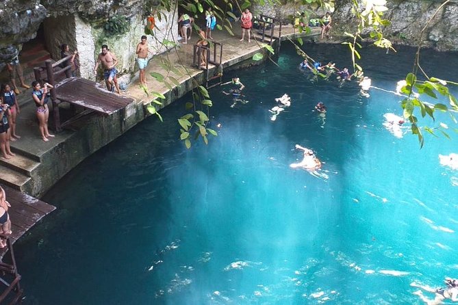 Chichen Itza Classic + Cenote + Valladolid from Playa del Carmen - El Castillo at Chichen Itza: how to use your 2 hours