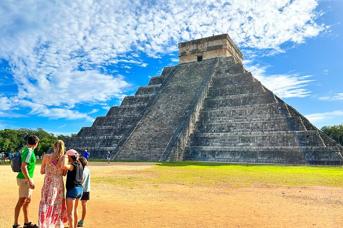 Chichen Itza Early Access All Inclusive: Hotel Pick up & All Fees - Early access timing: what you really gain before the crowds