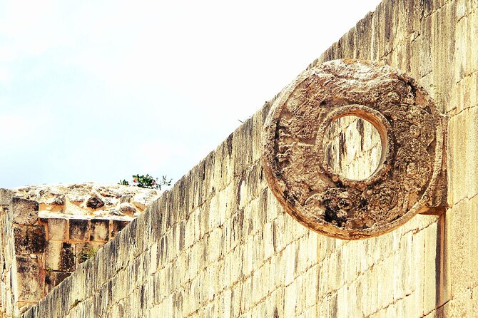 Chichen Itza, Suytun and Ik-Kil Cenote - Stop 3: Cenote Ik Kil for the lush, popular-water vibe