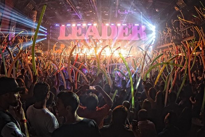 Coco Bongo Cancun Gold Member VIP Night Out by After Dark - Getting In: the 8:30pm check-in that controls your whole night