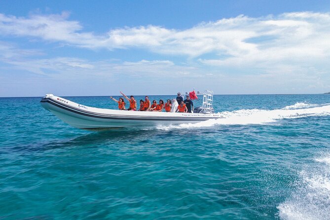 Cozumel Starfish and Tropical Reef Snorkeling by Powerboat with Lunch - Lunch, light snacks, and that island free time