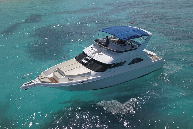 Deluxe Yacht 48FT with FlyBrige Rental in Cancun - Who This Yacht Charter Fits Best