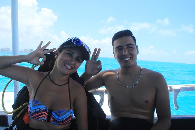 For certified Divers Experience the Under Water Museum and the Manchones Reef - The Upgrade: Photos From Your Underwater Experience
