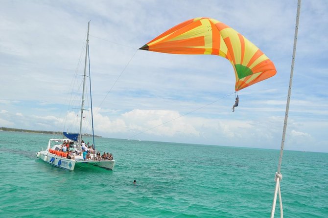Full-Day Luxurious Catamaran Adventure - Cancún to Isla Mujeres - Cruising Toward Isla Mujeres: what the catamaran experience really feels like