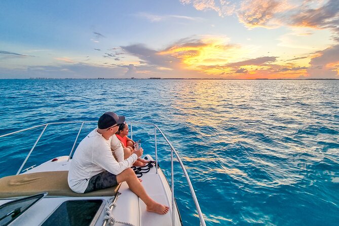 Isla Mujeres, Cancún Private Sunset Trip - Getting There: Cancun Pickup and the Isla Mujeres Meeting Point