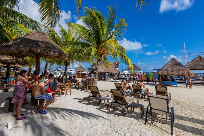 Isla Mujeres Catamaran, Open Bar & Optional Buffet and pick up - Free Time in Isla Mujeres Town: The Part You Control