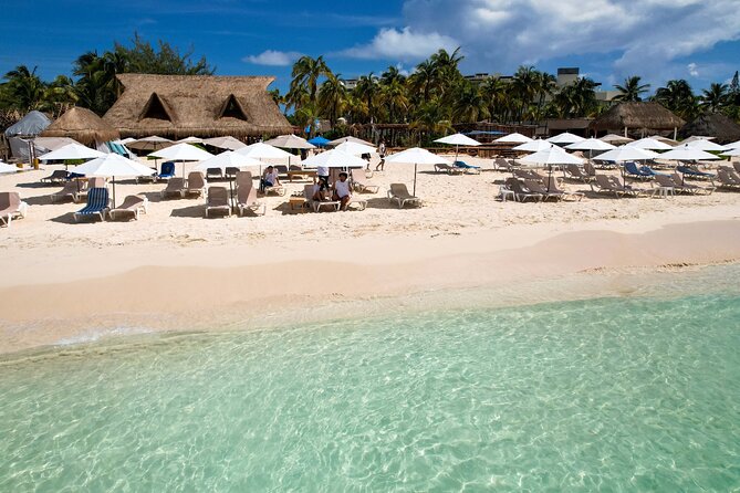 Isla Mujeres luxury catamaran with premium open bar and lunch - Who should book this catamaran tour (and who should pass)