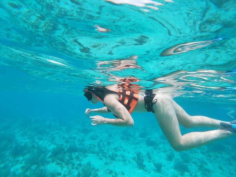 Isla Mujeres: Snorkeling Adventure at the Underwater Museum - Crew, gear, and safety for different comfort levels