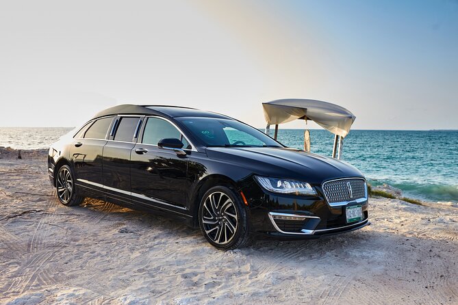 Lincoln Strecth Limousine with Wi Fi on board - The Ride Itself: Lincoln Stretch Comfort for Two