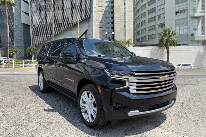 Luxury Suv from Cancun One Way International Airport - Private SUV to Your Hotel Zone in About 30 Minutes
