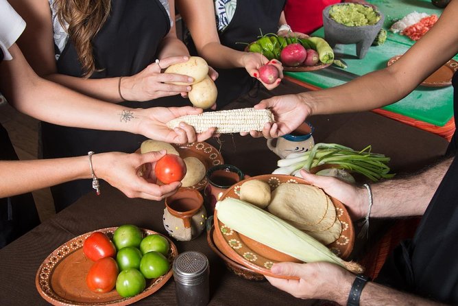 Mexican Cooking Class with fresh Local Market ingredients selection and transpor - The cooking session: your 4-course menu, explained