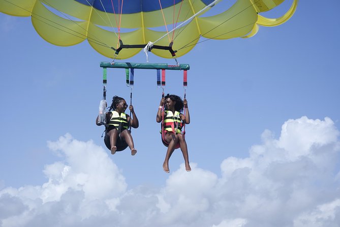 Parasailing Tour - What makes Cancun parasailing feel like flying at 80 meters