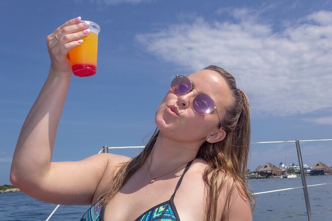 Premium Isla Mujeres Tour by Private Catamaran - Boat comfort: the part you should match to your group