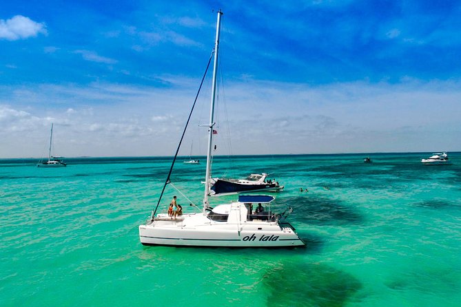 Private Catamaran from Cancun to Isla Mujeres | For up to 25 ppl - Private catamaran value: what it changes on a Cancun day