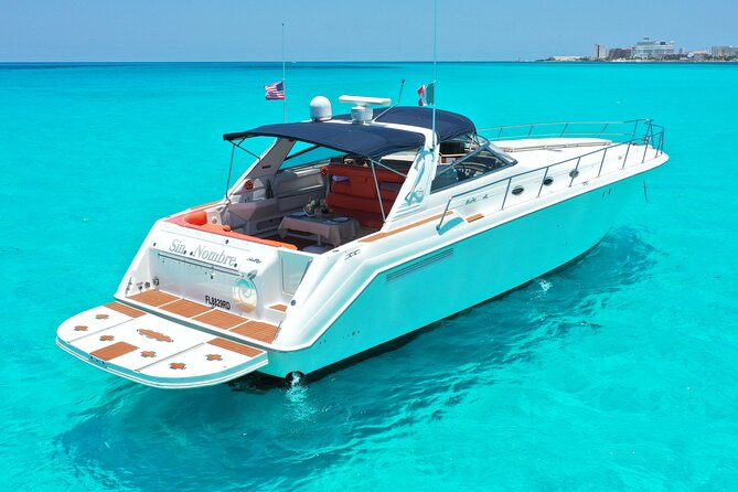 Private Luxury Yacht 55FT Rental in Cancun - Route by the hour: Nichupte Lagoon, Bay of Cancun, and Isla Mujeres
