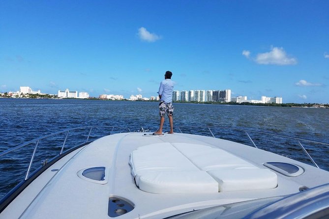 Private SUNSEEKER 60 Yacht Experience for up to 20 Guests - Meeting point at Sotavento Hotel area: day-of tips that save time