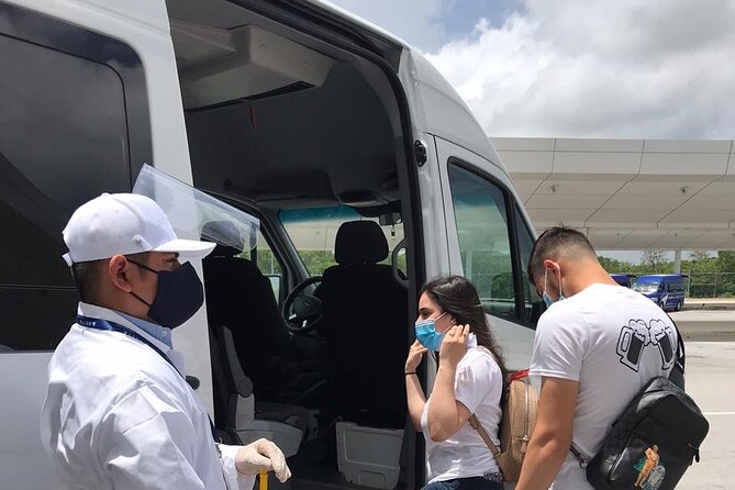 Private Transfer- Airport-Hotel Cancun Up 1 to 5 Passengers - How the Cancun Airport-to-Hotel Transfer Really Works