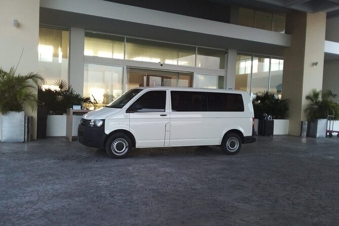 Prívate Transfer: Cancun Airport to Cancun, Playa or Tulum - Meet Your Driver in Cancun Airport Without Taxi Chaos