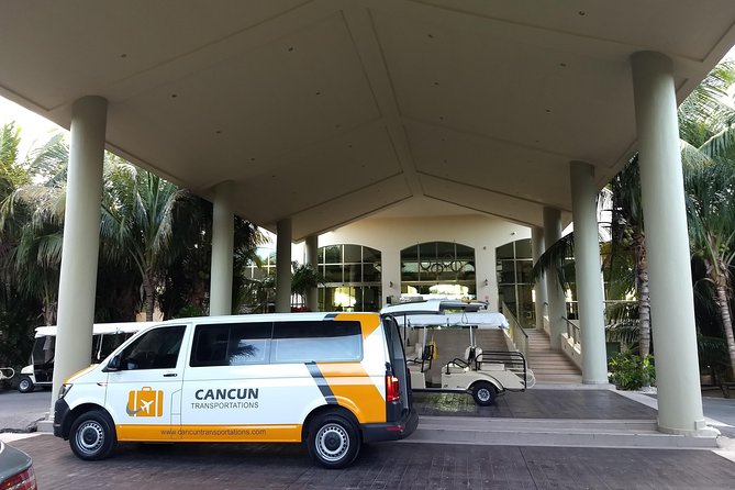 Private Transfer from Cancun Airport to Playa del Carmen - Group Size and Vehicle Setup: From Solo Trips to Families