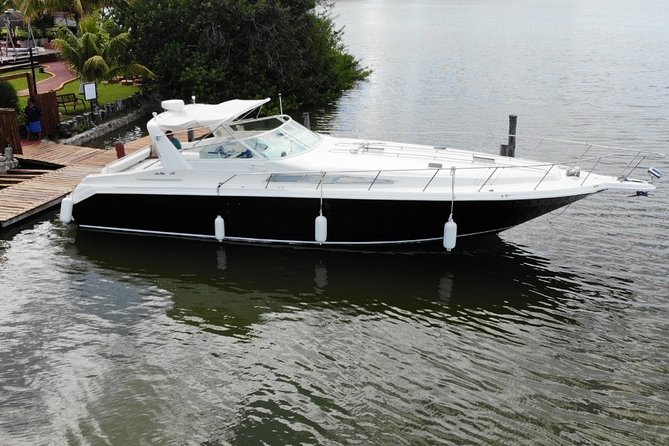 Private Yacht 46ft Sea Ray Snorkel up to 15 pax 23P2 - Picking 2, 4, or 6 Hours: Cancun Bay vs Isla Mujeres Playa Norte