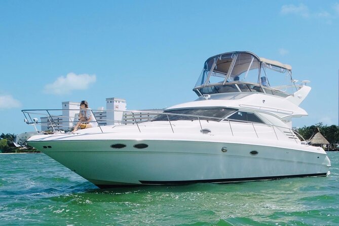 Rent a Private 46ft Yacht in Cancun - Choosing your time: 2 hours near Cancun vs. the Isla Mujeres plan
