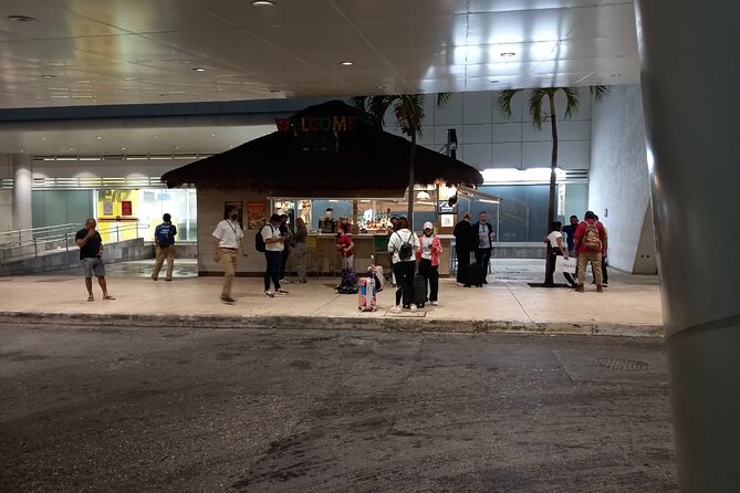 Shared Shuttle Cancun Airport to Holbox Ferry (Chiquila Port) - The drive: what the 2-hour minivan ride feels like
