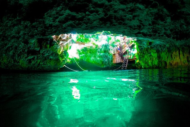 Small-Group 3 Hidden Cenotes Adventure with Tequila Tasting - Cenote Verde Lucero: Your First Look at the Yucatán Water World