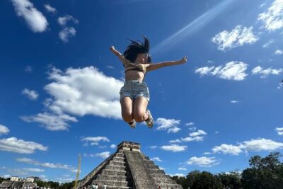 Tour Chichen Itza 2 Cenotes Suytun and Ik-kil - Chichén Itzá: Pyramid Views, Caracol Timing, and Sun Protection That Helps