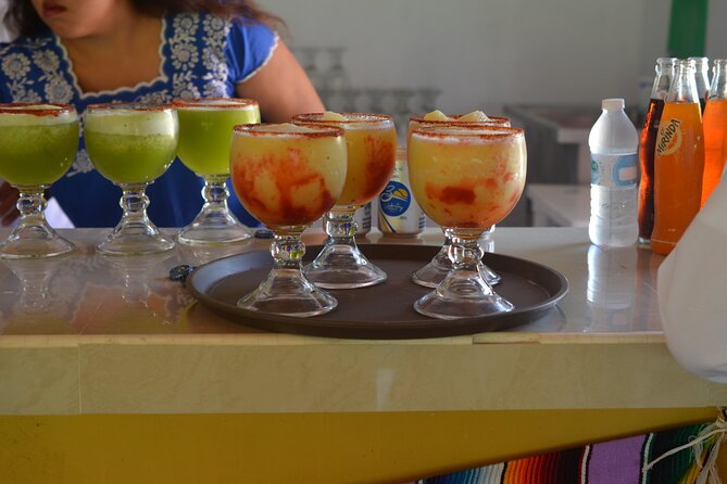 TULUM 4x1 : Archaeological Site, Cenote, 5th Avenue and lunch - Tulum ruins: Castle views and Temple of Frescos time