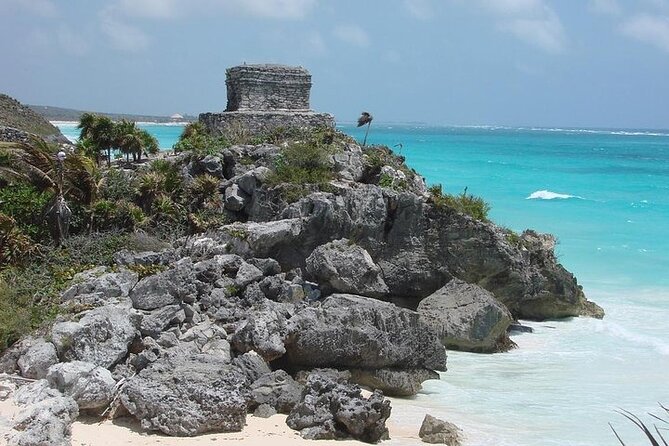 Tulum Express - El Castillo, Temple of Frescoes, and the Palace: What to Notice