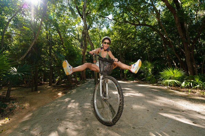 Xel-Ha Tickets with Transportation included - Food and Drinks: All-Inclusive vs Light Option in Plain Terms
