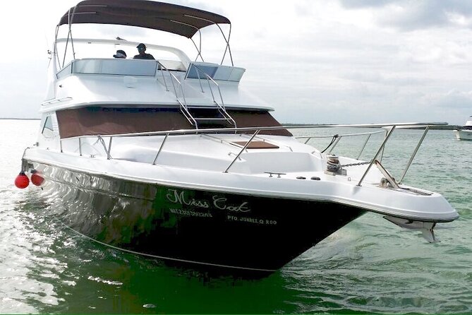 Yacht 48ft Rental in Cancun for up to 15 people - Value: how the $295 group price really works